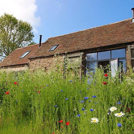 The Cart House - Beautiful Contemporary Barn - Hot Tub Apartment Bridgnorth Exterior photo